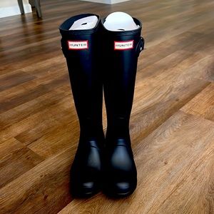 HUNTER TALL BOOT